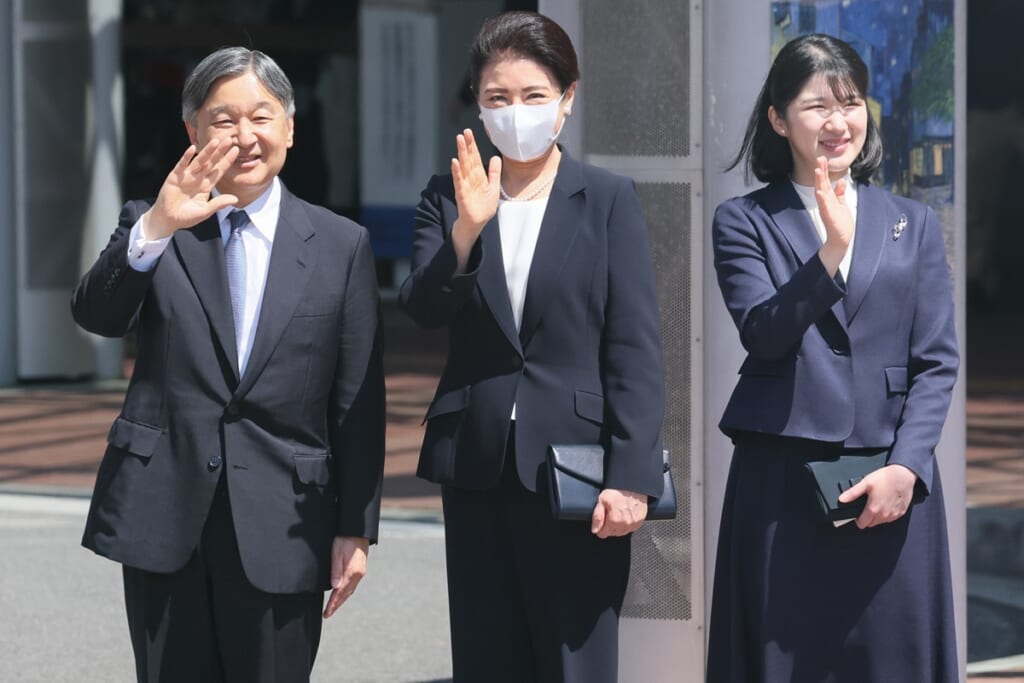 《“10分でも構いません”と手紙が》雅子さま　福島ご訪問で子供たちへの激励に奔走…突き動かす「13年前の少女からの直訴」