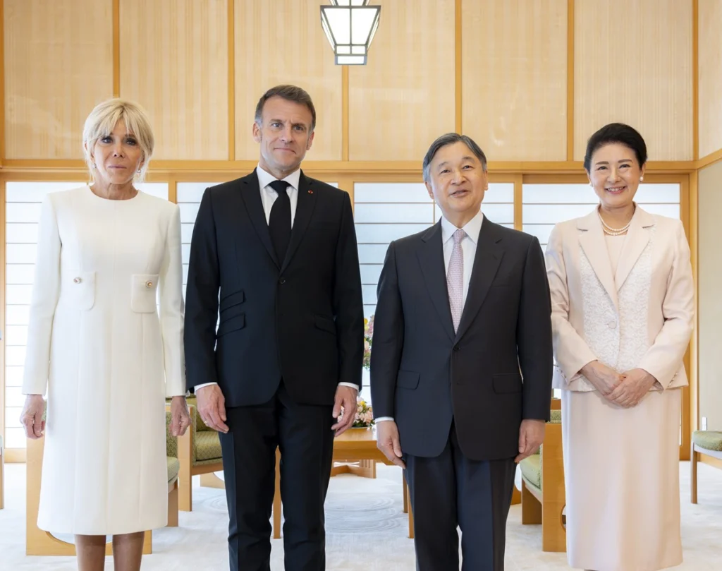 雅子さま　マクロン大統領夫妻とお会いに…昼食会で起きた「令和初の出来事」