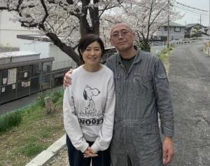 《自分の名前を答えられない》“若年性認知症”の妻を持つ55歳夫がTikTokerに「わいの今の状態を見て、助かる命が絶対にある」