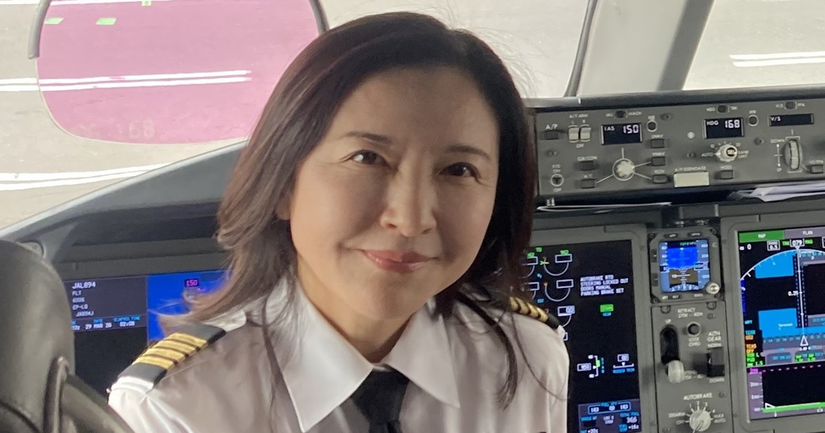 女性のパイロットは前例がない」155cmの日本初女性機長 身長制限で壁に