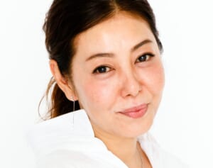 「二十歳になったとき一緒にお酒を」今でも続く、芳本美代子と大人気昼ドラの元天才子役との交流