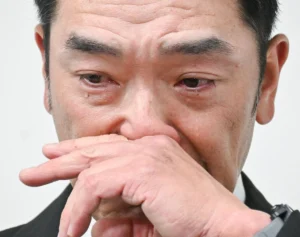 《長女は“意向聞かれてない”と告白》巨人・阿部前監督が現行犯逮捕→辞任、ネットでは110番通報した“児相が悪い”論も…児相の担当者が明かした通報の「基準」