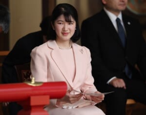 「生涯独身を選ばれる可能性も」愛子さま 結婚後も配偶者は一般国民…自民党案の皇嗣典範改正が迫る「非情な選択」