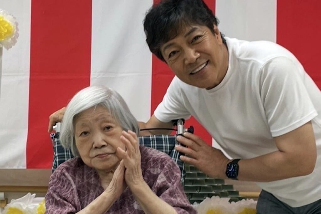 「古希のいま『僕は大のマザコンだよ』と宣言できます」野口五郎　死後1年で改めて語る、亡き母への愛と感謝