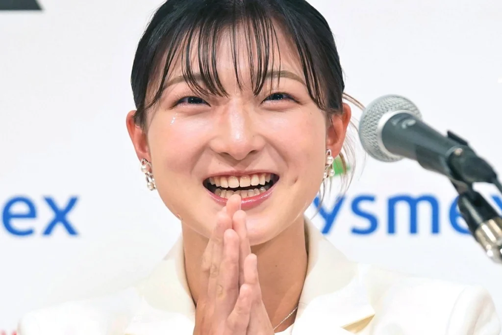 坂本花織　姉の子供をずっと抱き…電撃婚半年前にあった甥＆姪との“家族交流”