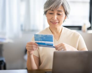 預貯金だけでは10年後に資産は2割減…低リスクでお金の価値を守る資産防御法は？
