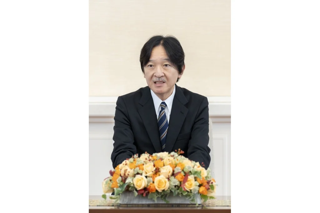 「まるで能面のように無表情で…」秋篠宮さま トキの放鳥式で記者を騒然とさせた“異変”