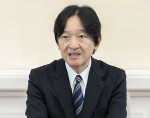 「まるで能面のように無表情で…」秋篠宮さま　トキの放鳥式で記者を騒然とさせた“異変”