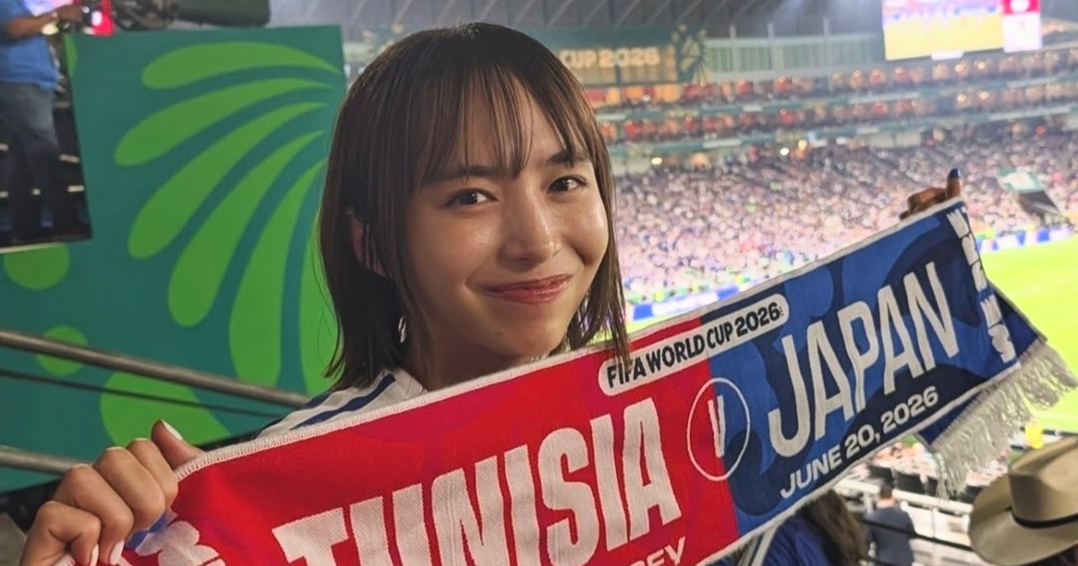 ⭐本日より12日迄限定値引き早い者勝ち⭐井桁弘恵2026−2027卓上カレンダー ⭐本日より12日迄限定値引き早い者勝ち⭐井桁弘恵2026−2027卓上