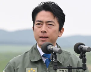 「すさまじい職業差別」と批判続出…立憲・古賀参院議員　小泉進次郎氏をブチギレさせた“不適切発言”