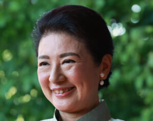 「これは思いつかない」「すごい着眼点」雅子さま　オランダの“華やか花柄ジャケット”の「意外なリンクコーデ相手」