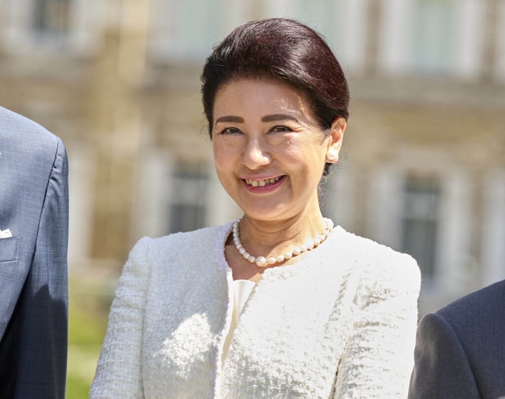 「新婚当初のような輝く笑顔」雅子さま　24年ぶり歴訪完遂で取り戻した自信！随行した主治医も“出番ナシ”