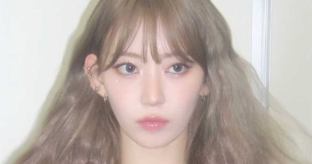 TWICE、IZ*ONE…韓ドルの“神SHOT”収めた「世界で唯一の写真集」 | 女性自身