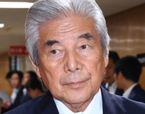 《親子揃って“時代錯誤”》自民・中曽根氏　愛子さまめぐる“不適切”発言で大炎上…国会議員の息子は「破廉恥パーティー」で炎上の過去