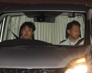 「自宅前にパトカーが…」相模原・女子高生殺人　元恋人の19歳容疑者　近所で目撃されていた“トラブル“