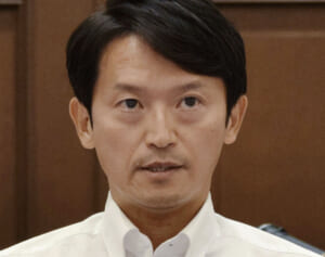 「受容限度を超えてる」兵庫県・斎藤知事　会見での「人殺しやないか！」発言を刑事告訴、当該記者は“出禁”に