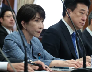 「面識がない」で窮地に…直らない高市首相の“自爆ぐせ”「変なところに防衛線を」とネットでも疑問視