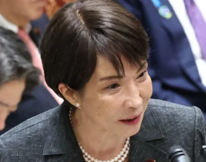「本人の同意ある？」高市首相が国会で突如「秘書のがんステージ4」を公表にネット騒然…“招致拒否の布石では”と憶測も