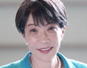 「あまりにも幼稚」芥川賞作家　高市首相の“言い分”を痛烈批判…「嘘の経歴」と疑惑を糾弾も