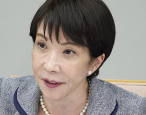 「よくこんなタイミングで」日本政府　高市首相の疑惑が波紋のなか…誹謗中傷投稿を警告し“ブーメラン“と批判殺到