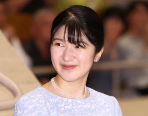 《高市さんに裏切られた》女性天皇が活躍した時代の遺跡が世界遺産に！「飛鳥・藤原の宮都」で35人に聞いた「愛子天皇」の“賛否”