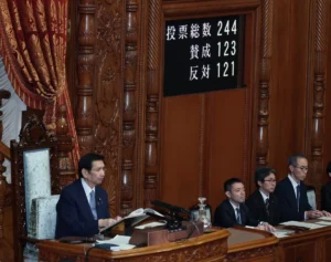 副首都法案　“123対121”薄氷可決の舞台裏…「3人病欠」で否決寸前「助かった」自民関係者が漏らす