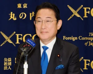 岸田文雄元首相　「国民の身近な課題に」高市政権に釘差しも…議員外交で「使える首相経験者」として猛アピール中