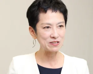 「愛子さまを天皇に」蓮舫氏が訴える“長子優先”…皇位継承の見直し余地を残した改正法案の“4文字”
