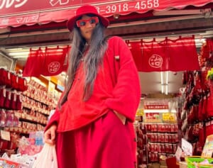 「カスを吊し上げあらゆる社会的制裁を」人気バンドボーカル　“不同意性交”告白も過去にライブ中の痴漢に大激怒との矛盾…「一定期間の自粛」にもSNS猛反発