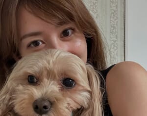 「野球なんかどうでも良いんだろうな」元NHK女性アナ “目のやり場に困る”観戦姿に疑問の声があがったワケ