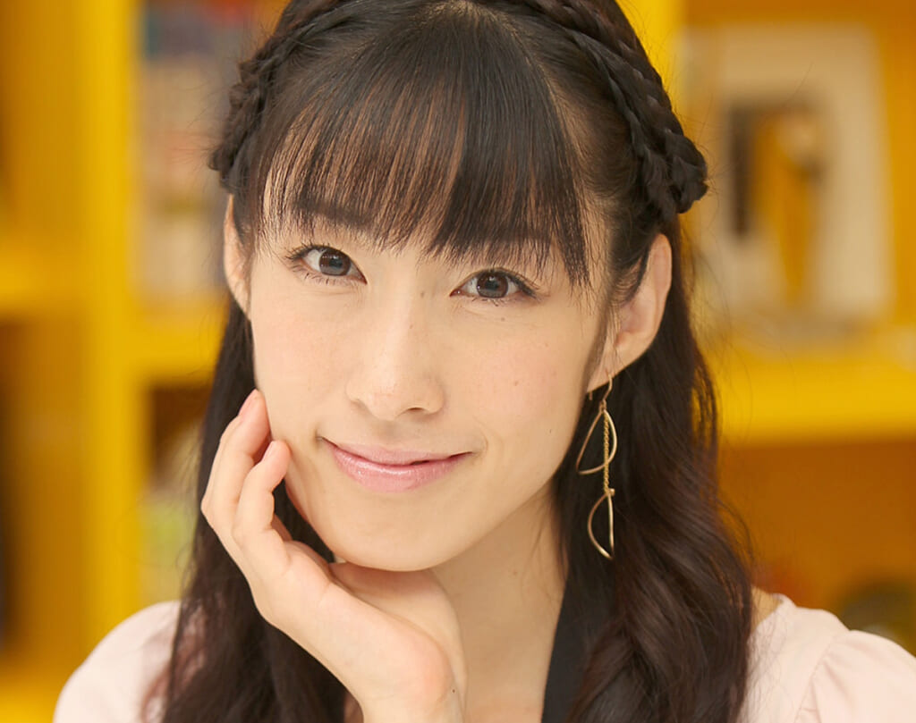 《1年ぶりに再始動》消えた伝説のグラドル　未婚で出産、離島移住、「子供の父親」告白…逆境でも貫いた“母の覚悟”