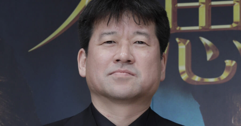 「死んでもお詫びしきれない」佐藤二朗 ハラスメント報道のウラで…削除されていた“意味深”投稿