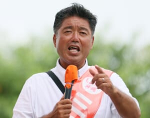 下地幹郎氏 “全否定”していた沖縄知事選に出馬表明…地元でささやかれる“二馬力選挙”説の信憑性
