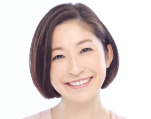 「ボールペンまで同じものを」アコム女優・小野真弓が憧れすぎたレジェンド女優を実名告白
