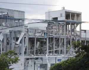 【イオンモール爆発事故】犠牲従業員への「補償」はどうなる？再入館を認めた企業に問われる「安全配慮義務」を弁護士が解説