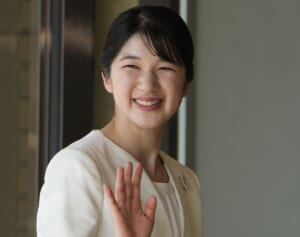 愛子さま　11月のシンガポール訪問にご準備のなか…雅子さまから出された「新たな課題」