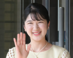 《なぜ女性じゃダメなのか》“女性天皇容認”の議論が後退…皇室典範改正に上がる「世界の疑問」