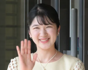 《なぜ女性じゃダメなのか》“女性天皇容認”の議論が後退…皇室典範改正に上がる「世界の疑問」