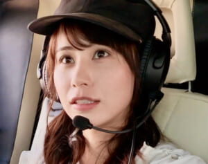 「なんでセクシー要素ぶち込んでくるかなぁ」「下着と思う人が居るんですね」人気女性YouTuber　洗車時の“際どい”服装に賛否