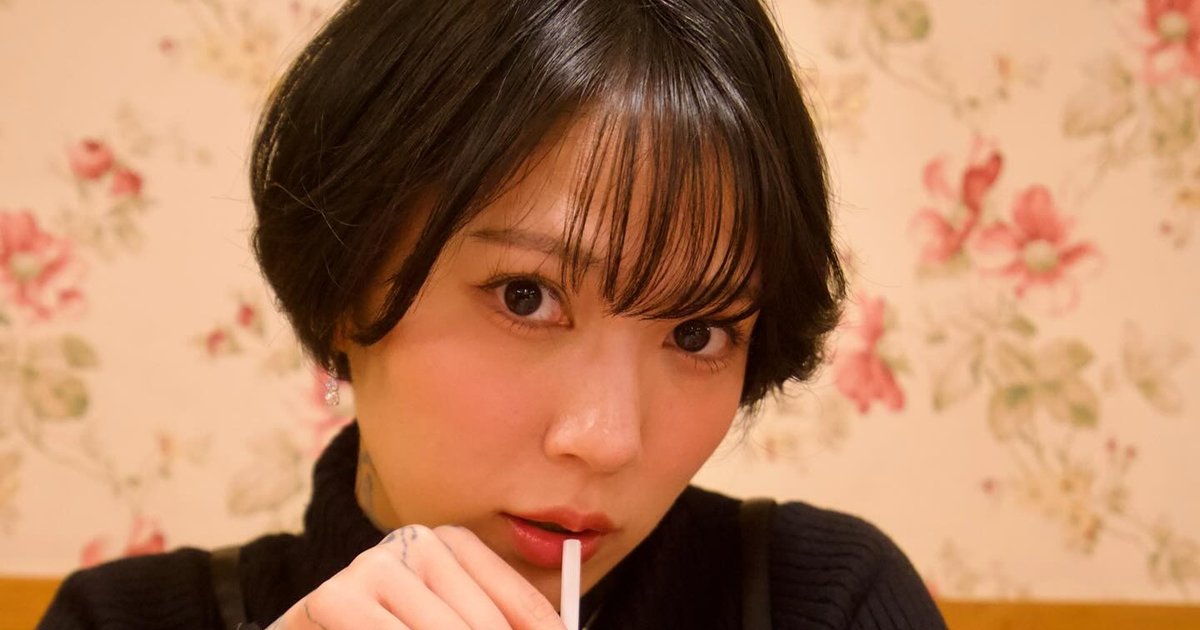 「全身びっしりタトゥー」元NMB48木下百花(29歳)の姿に視聴者衝撃「流石に引く」のサムネイル