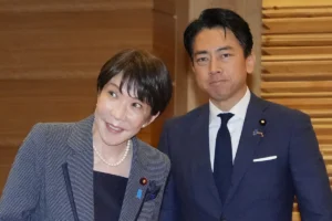 アメリカに次ぐ世界トップクラスの海上戦力」防衛白書と日米共同訓練が