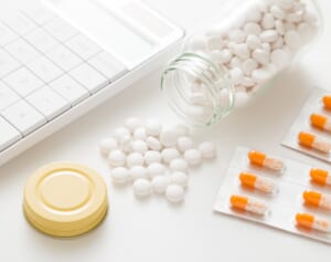 【高額薬価トップ10】重度心不全iPS細胞治療薬5320万円、パーキンソン病治療薬約3億円…“超高額新薬”誕生のカラクリ