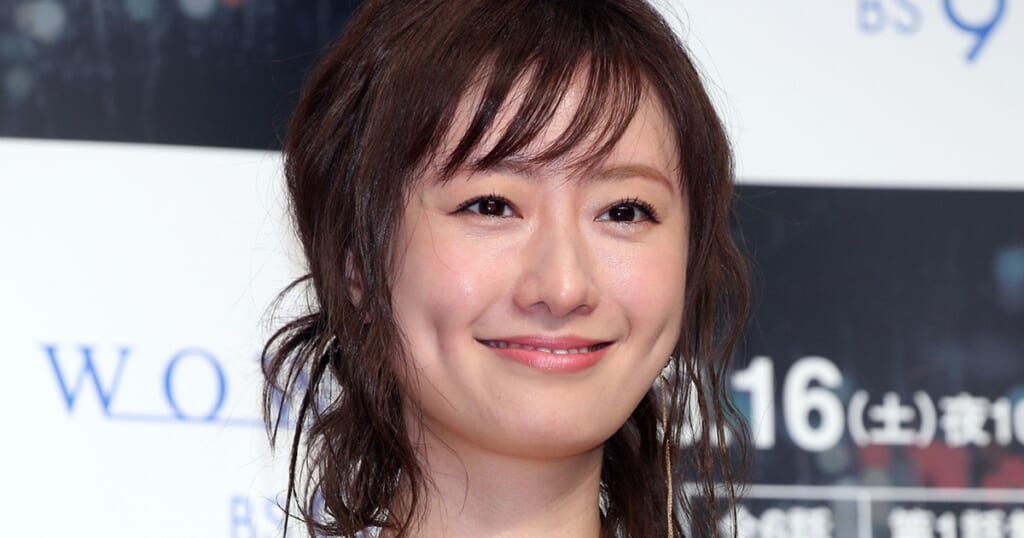「何が言いたいかわからない」41歳人気女優　熊本支援で“大きい口でピザ頬張る”動画に一部で困惑、“痩せすぎ”指摘も…投稿に込められた“被災地への思い”