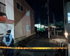 大阪の警官発砲の死亡事件にSNSで「テーザー銃導入を」の声…元国家公安委員長が明かす「ネック」と「利点」