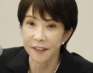「どうかしてる」芥川賞作家　高市首相が被爆者団体との面会で見せた“表情”を疑問視…歴代首相と大差なしも“PV風”視察動画から止まぬ炎上