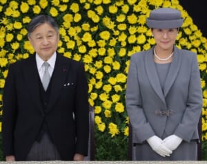 「平和と人々の幸せを希求」天皇陛下　全国戦没者追悼式でおことばを…愛子さまへつなげる“平和のバトン”