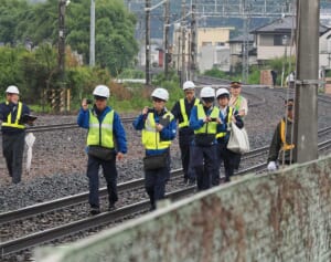 東武鉄道特急『スペーシアX』にはねられ除草中の作業員4人死亡事故　鉄道ジャーナリストが分析する事故の“本当の原因”とは