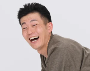 ごぼう先生が動画で解説！「50代からの不調解消体操」【胃腸バテ解消 猫になりきり体操】｜介護界のアイドル
