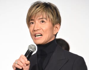 《中居正広の引退も影響か》木村拓哉　2年ぶりソロツアーで歌うSMAP曲を増やしたワケ