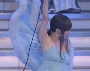 「誰かわからなかった」紅白11回出場の女性シンガー（47）　“激変”ビジュに衝撃＆心配の声…離婚→事実婚→カリスマ経済学者とのスキャンダルも
